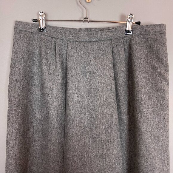 Vintage Wool Skirt Gray Pleated Simple Classic Modest Lined Professional Office - Picture 5 of 12